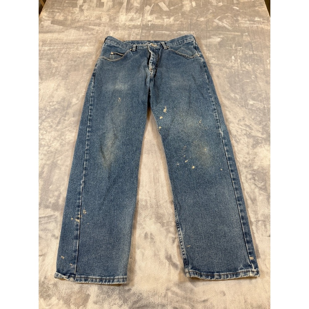 Wrangler Men's Regular Fit Button Fly Jeans Size 34x30 Medium Wash Denim